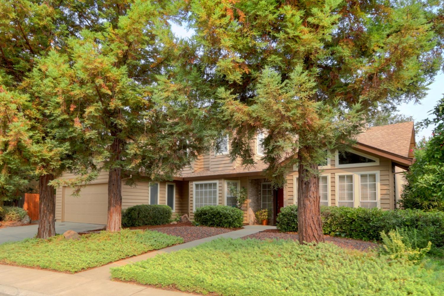 3479 Oyster Bay Ave photograph
